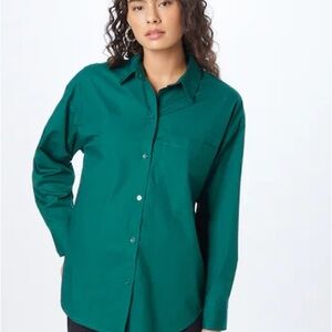 NWT Abercrombie & Fitch Green Button Down Shirt